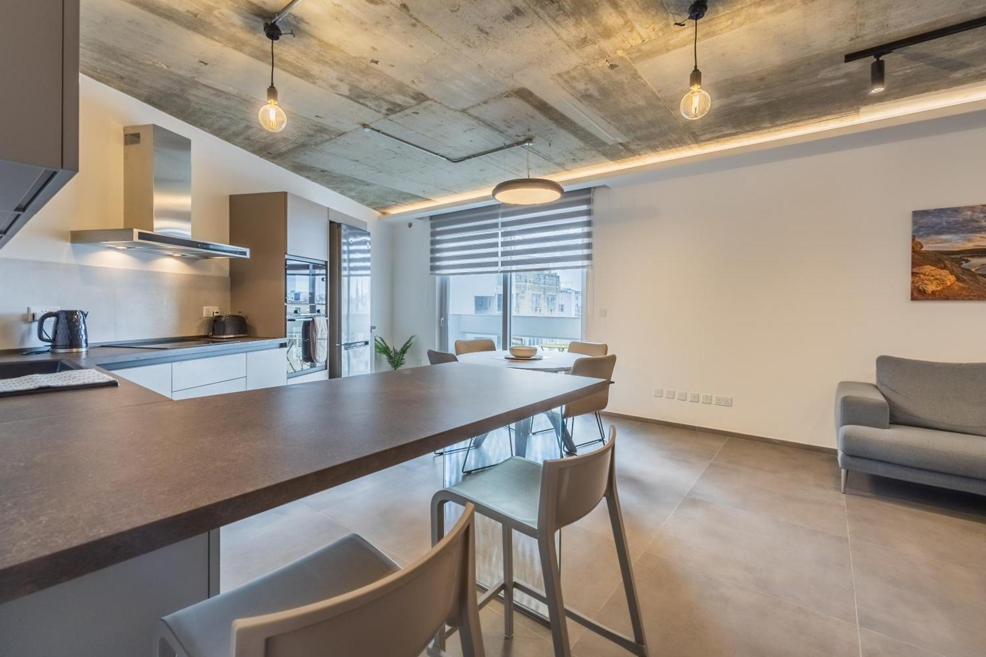 Appartement Brand New Close To Amenities. An Exceptionally Chic Get-away! Ta Xbiex